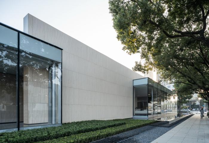 BIM建筑|十棵大香樟下的三进院子:未来城展示馆 / 孟凡浩-gad · line+ studio BIM建筑|十棵大香樟下的三进院子:未来城展示馆 / 孟凡浩-gad · line+ studio