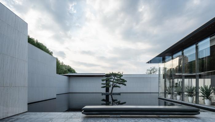 BIM建筑|十棵大香樟下的三进院子:未来城展示馆 / 孟凡浩-gad · line+ studio BIM建筑|十棵大香樟下的三进院子:未来城展示馆 / 孟凡浩-gad · line+ studio