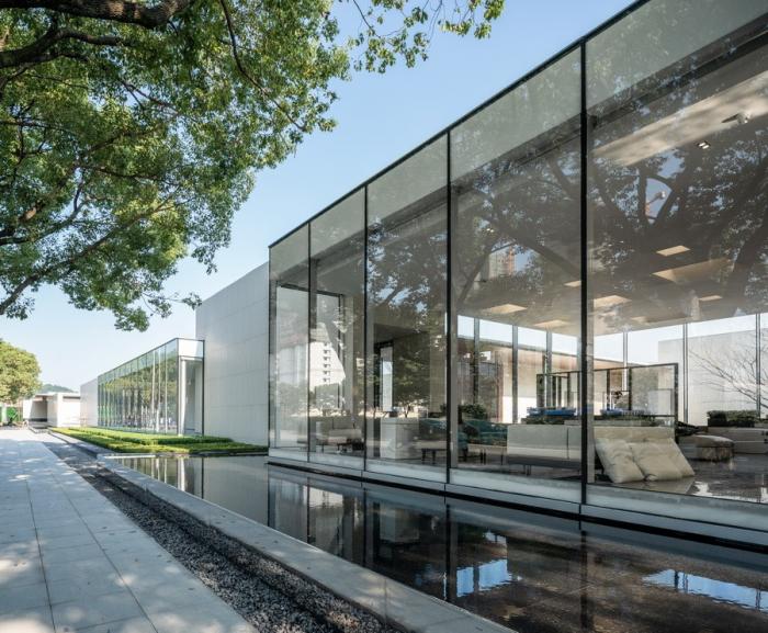 BIM建筑|十棵大香樟下的三进院子:未来城展示馆 / 孟凡浩-gad · line+ studio BIM建筑|十棵大香樟下的三进院子:未来城展示馆 / 孟凡浩-gad · line+ studio