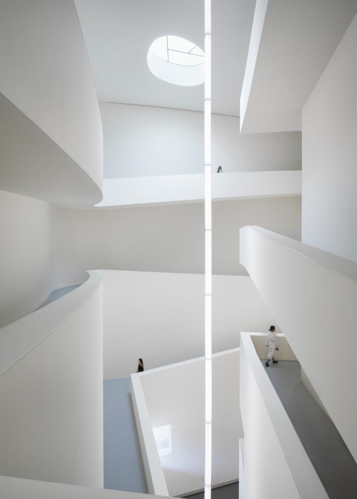 BIM建筑|华茂艺术教育博物馆 / 阿尔瓦罗·西扎 + 卡洛斯·卡斯塔涅拉 BIM建筑|华茂艺术教育博物馆 / 阿尔瓦罗·西扎 + 卡洛斯·卡斯塔涅拉