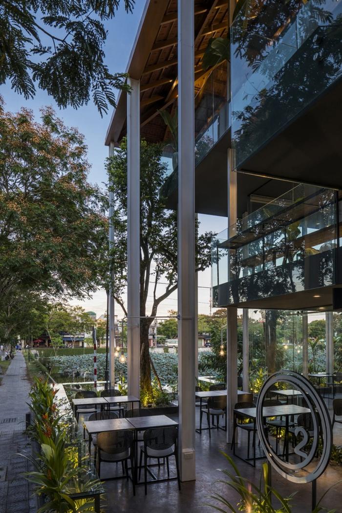BIM建筑|O2咖啡店,越南 / MW archstudio BIM建筑|O2咖啡店,越南 / MW archstudio