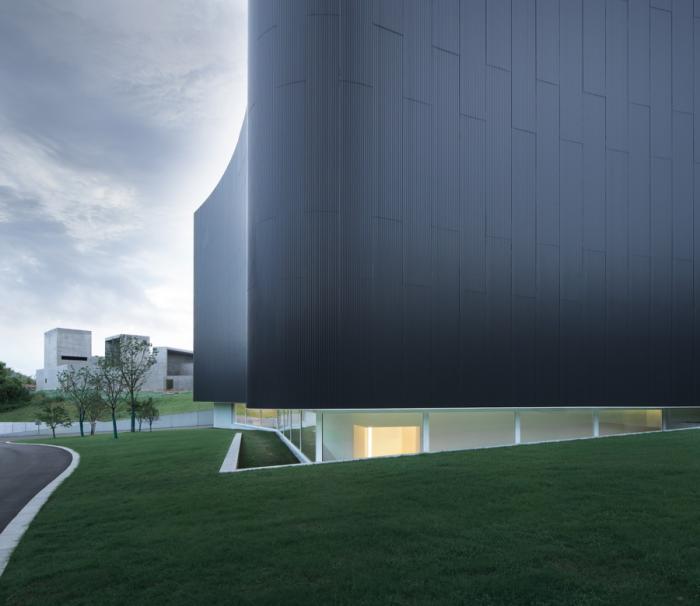 BIM建筑|华茂艺术教育博物馆 / 阿尔瓦罗·西扎 + 卡洛斯·卡斯塔涅拉 BIM建筑|华茂艺术教育博物馆 / 阿尔瓦罗·西扎 + 卡洛斯·卡斯塔涅拉