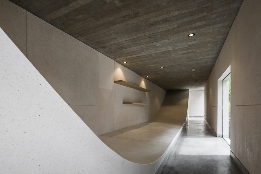BIM建筑|越南Tan Dinh住宅,简居于“桥上” / MIA Design Studio BIM建筑|越南Tan Dinh住宅,简居于“桥上” / MIA Design Studio