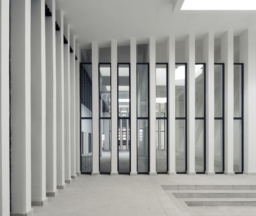 BIM建筑|黔南山地消防与应急救援训练中心 / 西线工作室 BIM建筑|黔南山地消防与应急救援训练中心 / 西线工作室