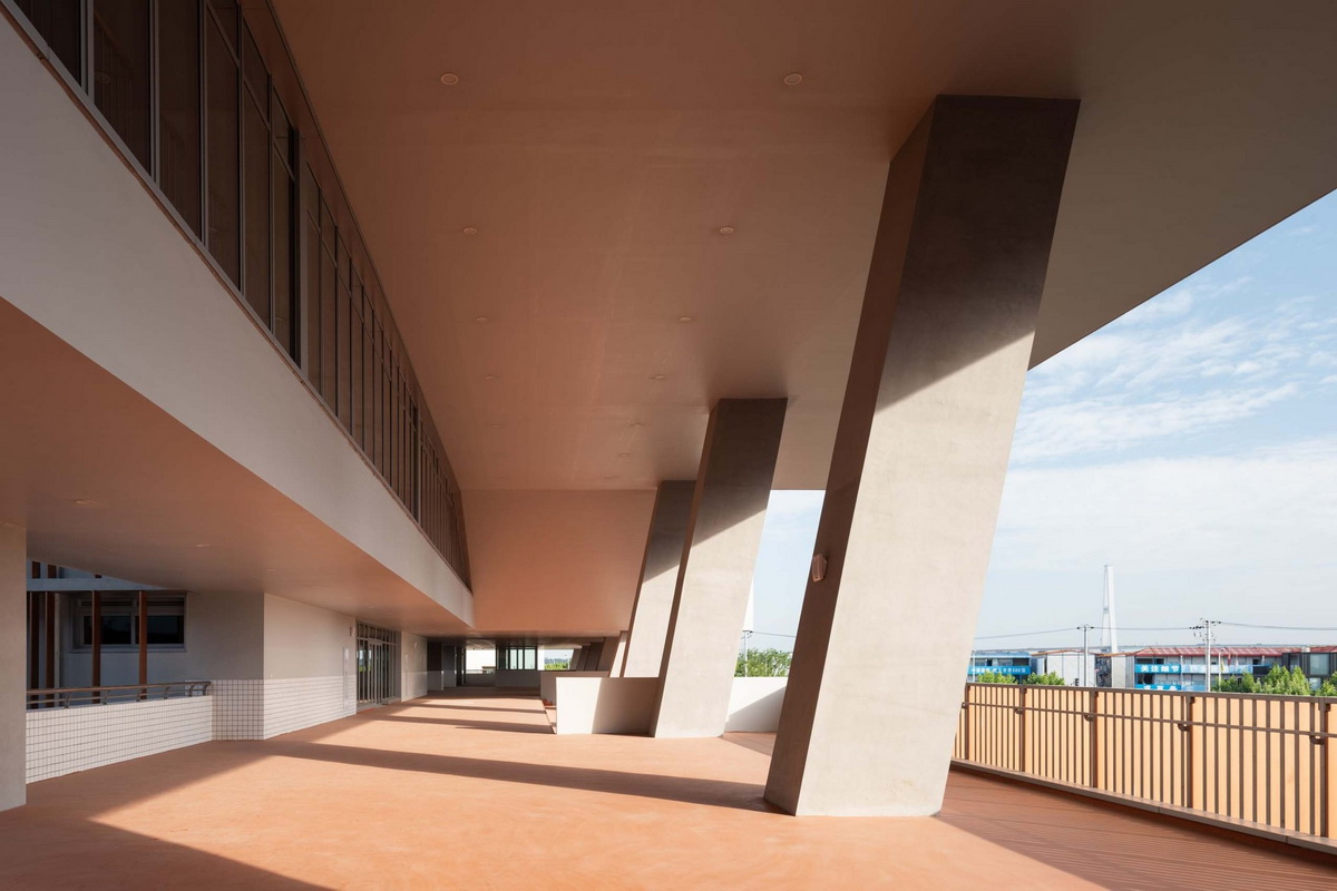 BIM建筑|华东师范大学第二附属中学前滩学校及冰厂田前滩幼儿园 / 致正建筑工作室+大正建筑事务所 BIM建筑|华东师范大学第二附属中学前滩学校及冰厂田前滩幼儿园 / 致正建筑工作室+大正建筑事务所