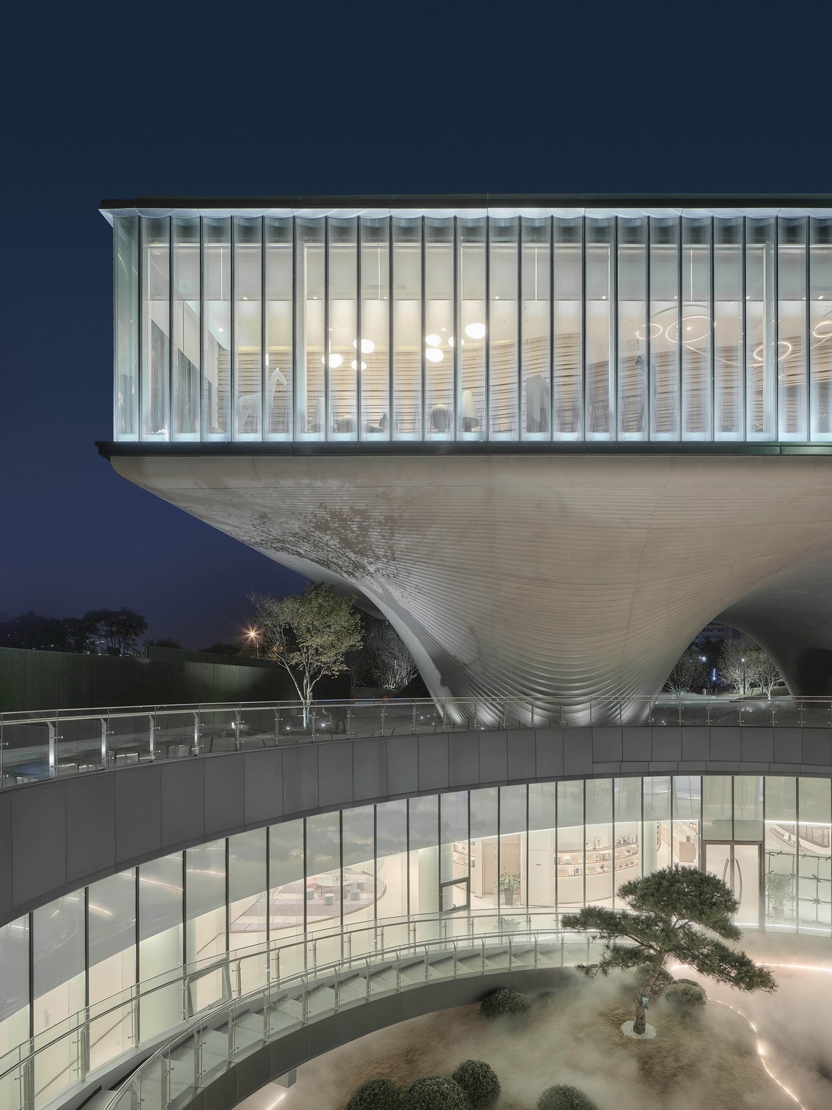 BIM建筑|漂浮之门——西安沣东新城莱安社区中心 / EID Architecture BIM建筑|漂浮之门——西安沣东新城莱安社区中心 / EID Architecture