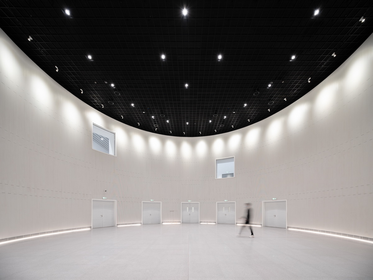 BIM建筑|苏州湾大剧院:太湖之畔的“飘带” / 克里斯蒂安·德·包赞巴克 BIM建筑|苏州湾大剧院:太湖之畔的“飘带” / 克里斯蒂安·德·包赞巴克