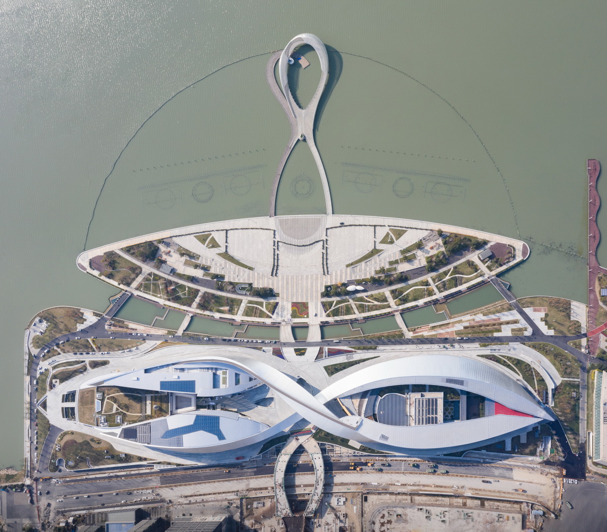 BIM建筑|苏州湾大剧院:太湖之畔的“飘带” / 克里斯蒂安·德·包赞巴克 BIM建筑|苏州湾大剧院:太湖之畔的“飘带” / 克里斯蒂安·德·包赞巴克