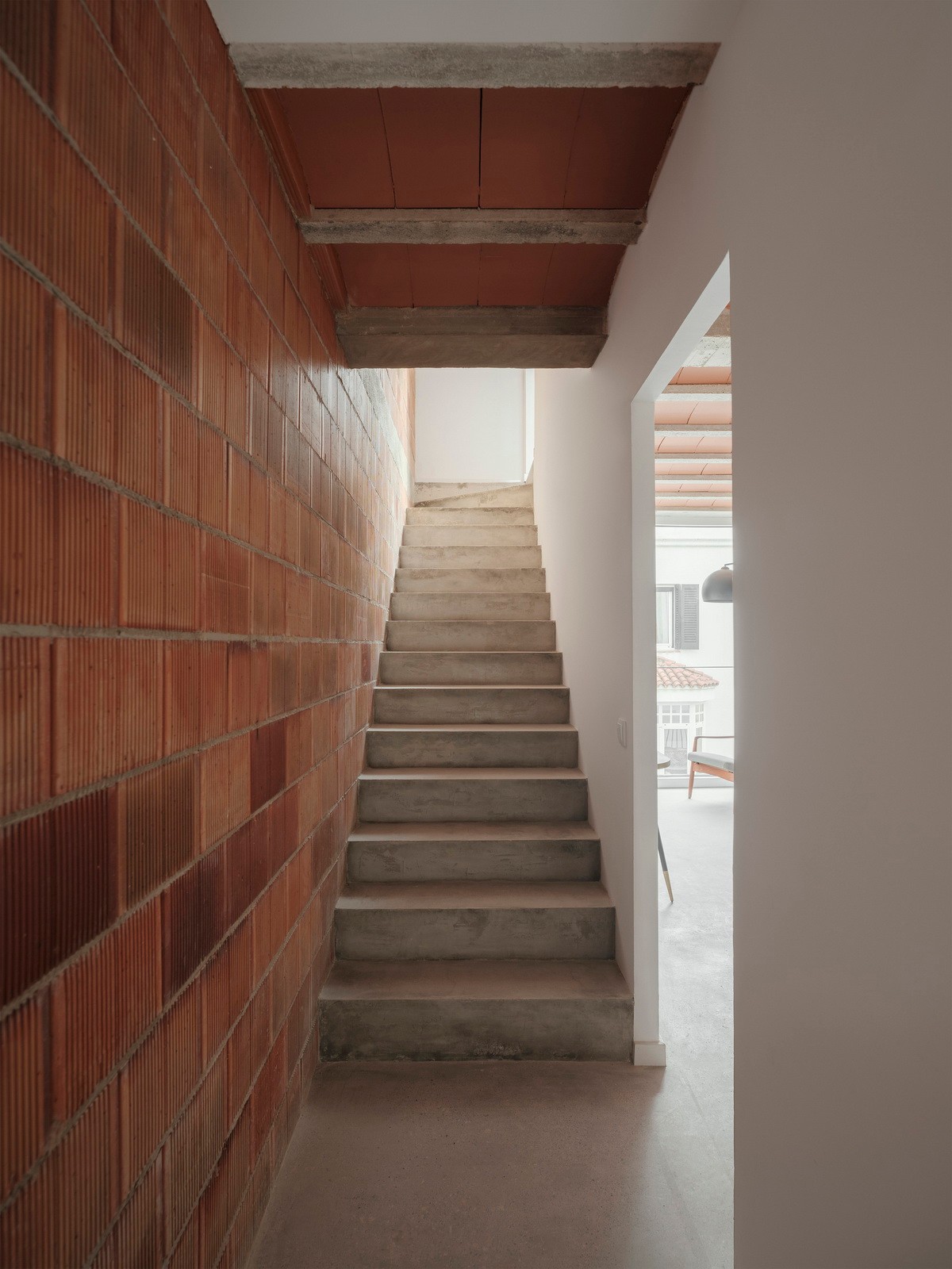 BIM建筑|1819 HY住宅,西班牙 / ABrito Architects BIM建筑|1819 HY住宅,西班牙 / ABrito Architects