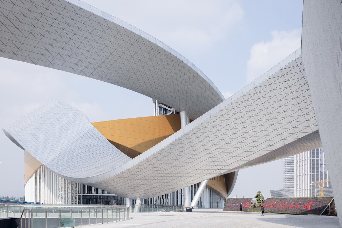 BIM建筑|苏州湾大剧院:太湖之畔的“飘带” / 克里斯蒂安·德·包赞巴克 BIM建筑|苏州湾大剧院:太湖之畔的“飘带” / 克里斯蒂安·德·包赞巴克