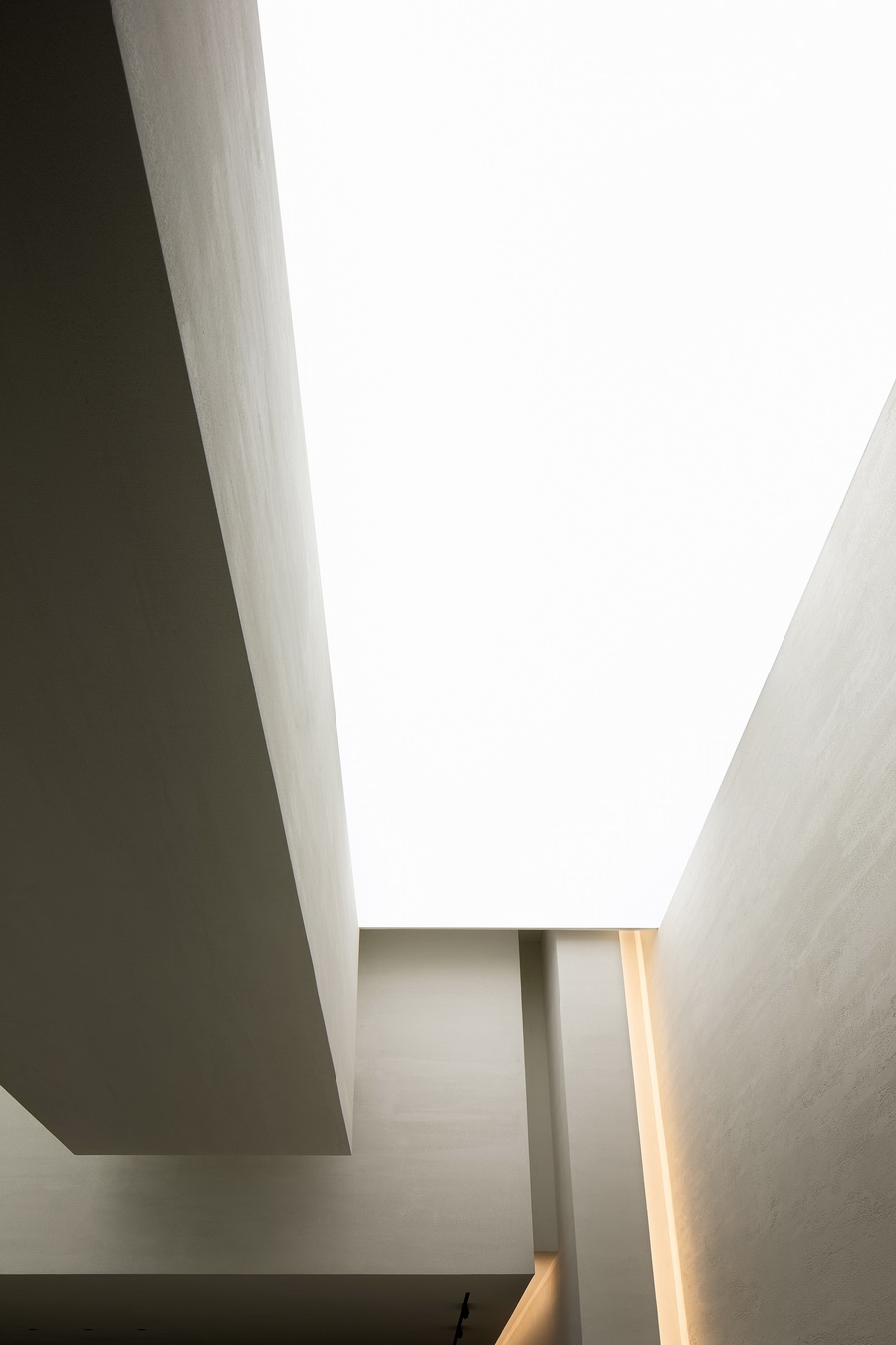 BIM建筑|ANBONG HOME 艺术涂料展厅 / 艾克建筑设计 BIM建筑|ANBONG HOME 艺术涂料展厅 / 艾克建筑设计