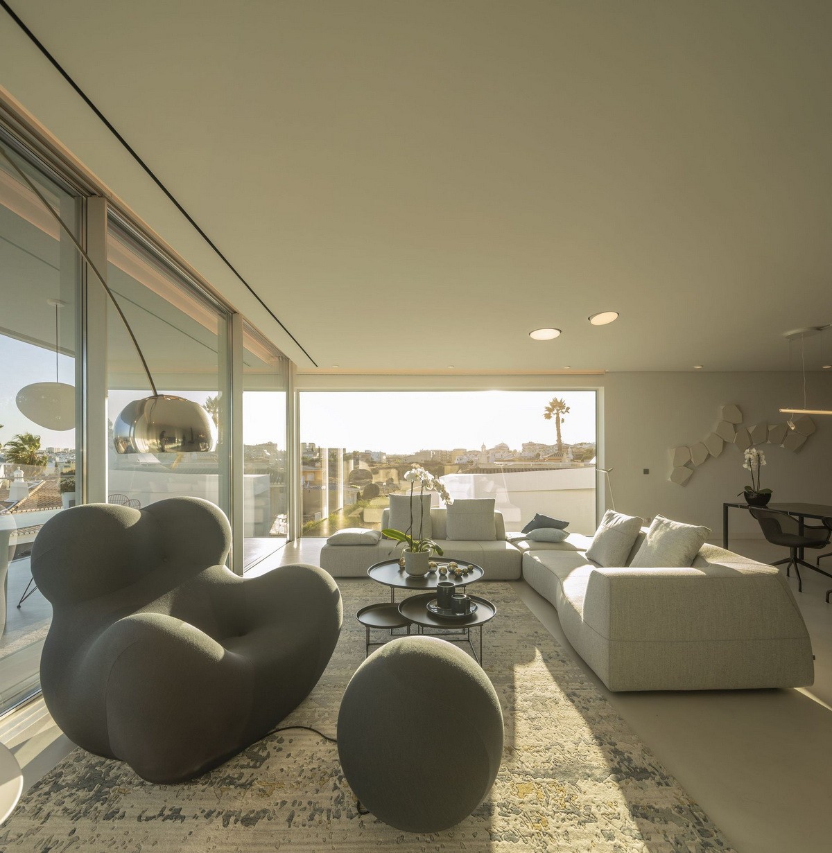 BIM建筑|葡萄牙 Dorfler 住宅,大胆而优雅的曲线 / Vitor Vilhena Arquitectura BIM建筑|葡萄牙 Dorfler 住宅,大胆而优雅的曲线 / Vitor Vilhena Arquitectura