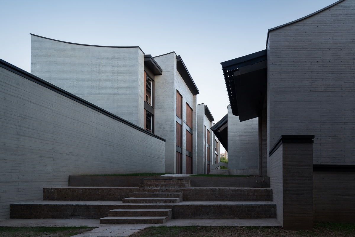 BIM建筑|融素——一座现代寺庙的初现 / 墨泰建筑 BIM建筑|融素——一座现代寺庙的初现 / 墨泰建筑