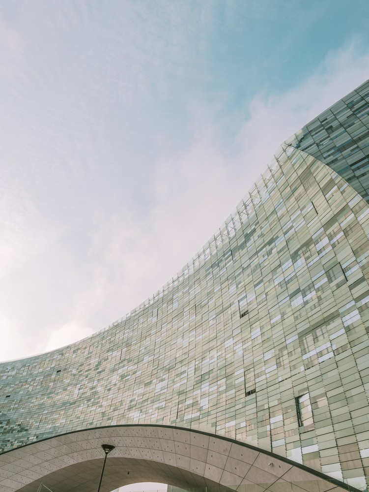 BIM建筑|挪威事务所Snøhetta将雪一般的建筑搬到了巴黎 | 世界报巴黎总部 BIM建筑|挪威事务所Snøhetta将雪一般的建筑搬到了巴黎 | 世界报巴黎总部