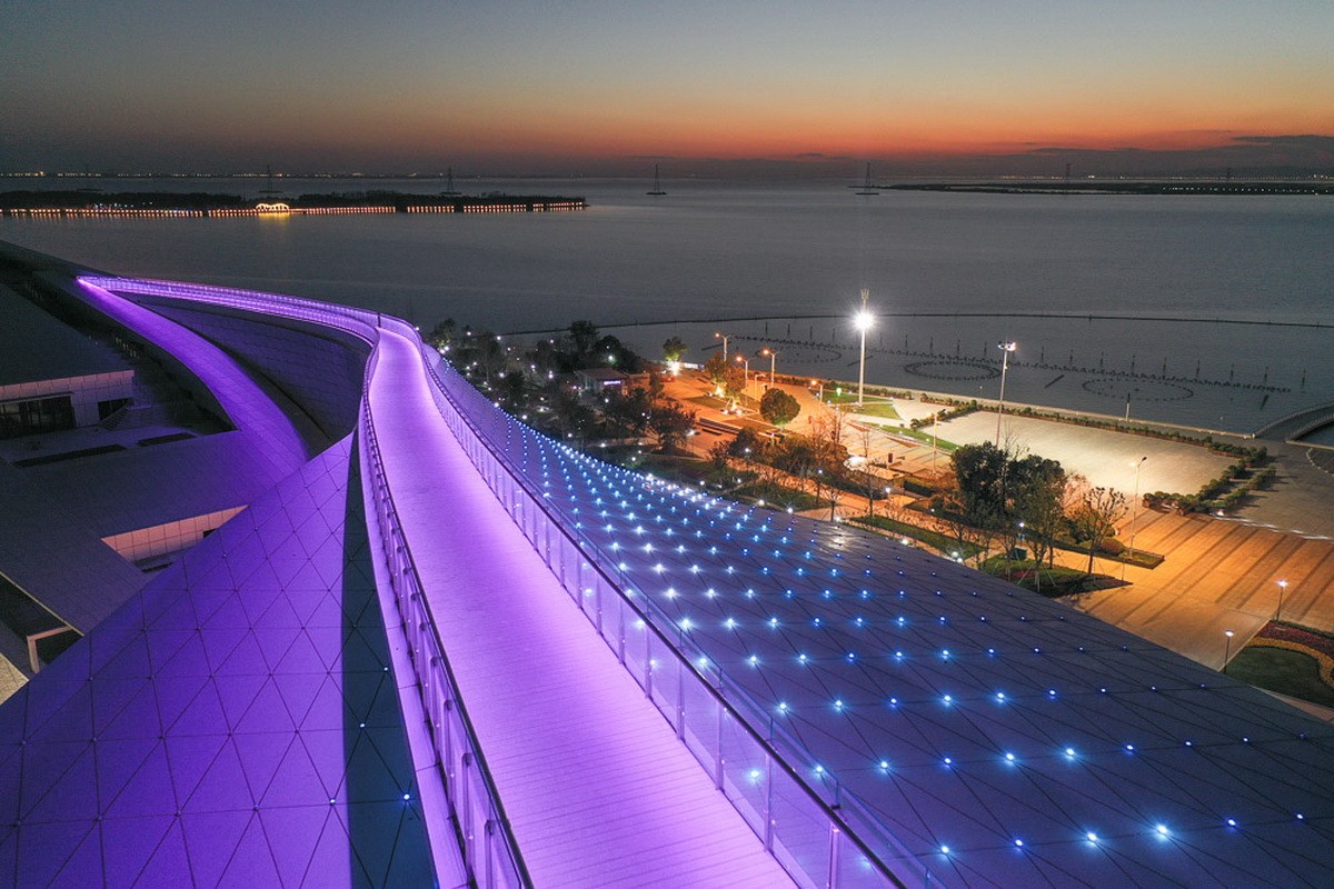 BIM建筑|苏州湾大剧院:太湖之畔的“飘带” / 克里斯蒂安·德·包赞巴克 BIM建筑|苏州湾大剧院:太湖之畔的“飘带” / 克里斯蒂安·德·包赞巴克