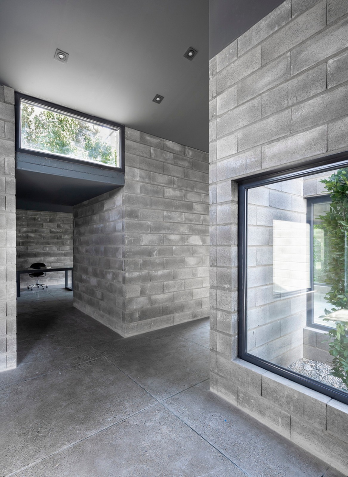 BIM建筑|Aptus 工厂展厅,庭院与光影之歌 / Hooba Design BIM建筑|Aptus 工厂展厅,庭院与光影之歌 / Hooba Design