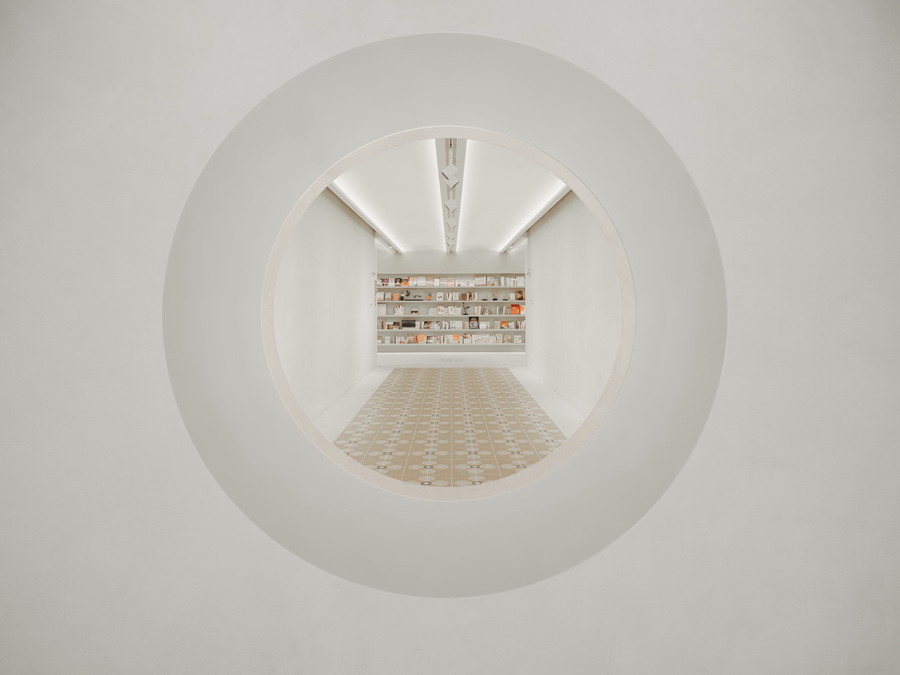 BIM建筑|朝彻书屋——一个抽象的港口城市 / Wutopia Lab BIM建筑|朝彻书屋——一个抽象的港口城市 / Wutopia Lab