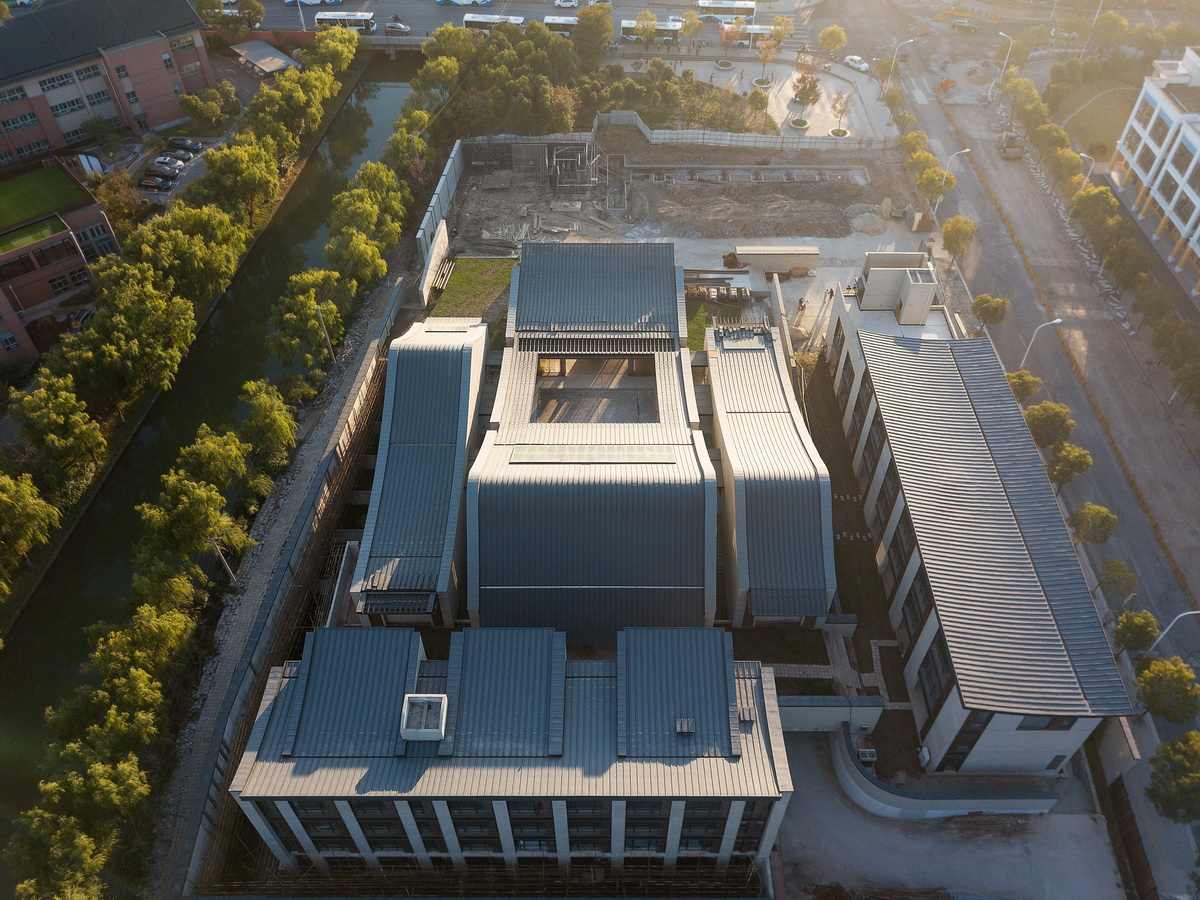 BIM建筑|融素——一座现代寺庙的初现 / 墨泰建筑 BIM建筑|融素——一座现代寺庙的初现 / 墨泰建筑