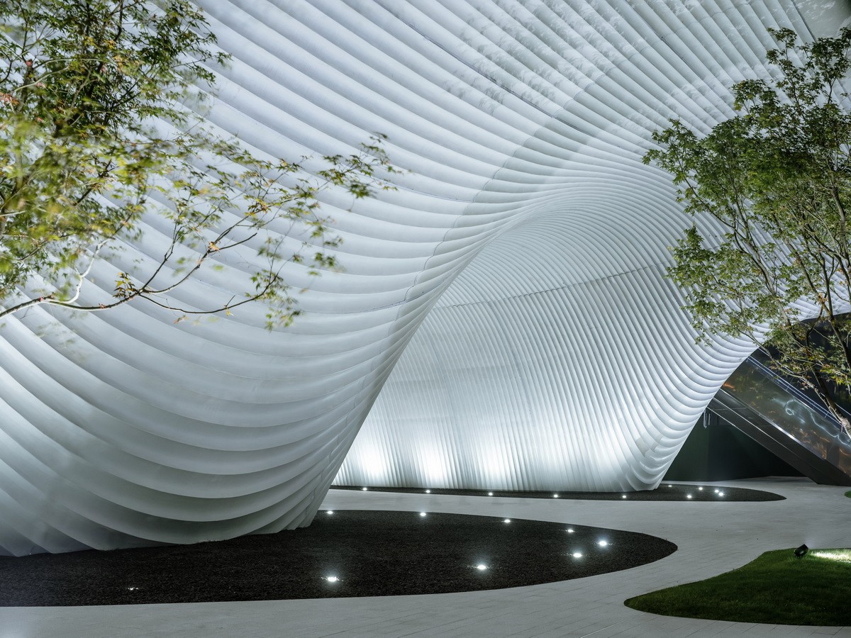 BIM建筑|漂浮之门——西安沣东新城莱安社区中心 / EID Architecture BIM建筑|漂浮之门——西安沣东新城莱安社区中心 / EID Architecture