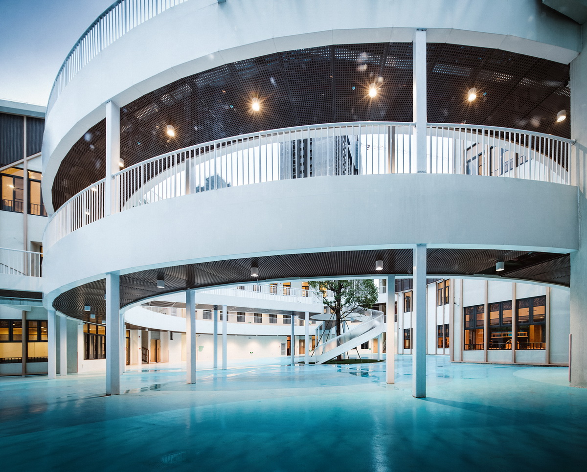 BIM建筑|圣果(誉山国际)幼儿园 / 迪卡幼儿园设计中心 BIM建筑|圣果(誉山国际)幼儿园 / 迪卡幼儿园设计中心