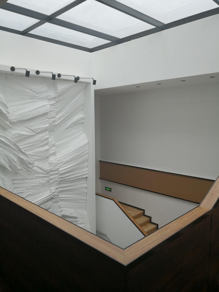 BIM建筑|夹缝中自然生长:中国.葫芦岛德邻堂产业楼设计实践 / DJ+建筑设计事务所 BIM建筑|夹缝中自然生长:中国.葫芦岛德邻堂产业楼设计实践 / DJ+建筑设计事务所