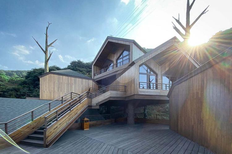 BIM建筑|杭州开元森泊度假酒店“树屋”:簇拥推搡的“小矮人” / 王晖建筑工作室 BIM建筑|杭州开元森泊度假酒店“树屋”:簇拥推搡的“小矮人” / 王晖建筑工作室