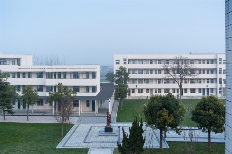 BIM建筑|乡村振兴之乡镇中学改造-全椒县新锐古河中学 / 上海思序建筑规划设计 BIM建筑|乡村振兴之乡镇中学改造-全椒县新锐古河中学 / 上海思序建筑规划设计