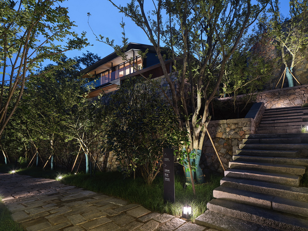 BIM建筑|十二个宅基地的新生:泰安东西门村活化更新 / 孟凡浩-gad · line+ studio BIM建筑|十二个宅基地的新生:泰安东西门村活化更新 / 孟凡浩-gad · line+ studio