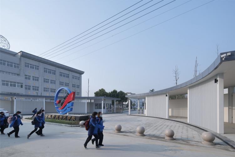 BIM建筑|乡村振兴之乡镇中学改造-全椒县新锐古河中学 / 上海思序建筑规划设计 BIM建筑|乡村振兴之乡镇中学改造-全椒县新锐古河中学 / 上海思序建筑规划设计