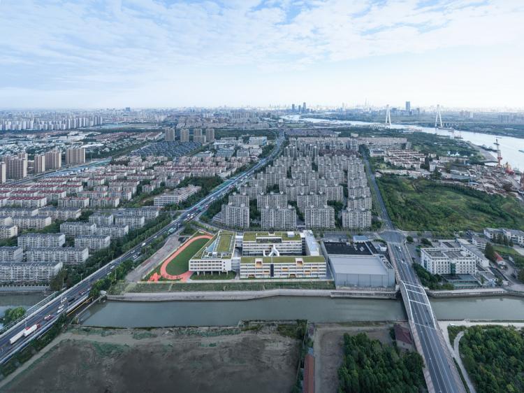 BIM建筑|秩序的启迪——上海市高安路第一小学华展校区 / 山水秀建筑事务所 BIM建筑|秩序的启迪——上海市高安路第一小学华展校区 / 山水秀建筑事务所