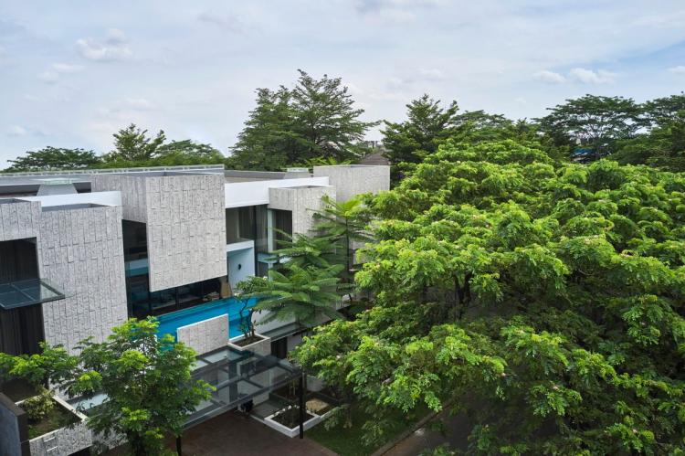 BIM建筑|印尼自然采光实验性住宅 / RAD+ar BIM建筑|印尼自然采光实验性住宅 / RAD+ar