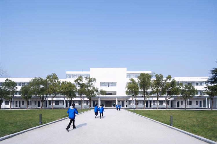 BIM建筑|乡村振兴之乡镇中学改造-全椒县新锐古河中学 / 上海思序建筑规划设计 BIM建筑|乡村振兴之乡镇中学改造-全椒县新锐古河中学 / 上海思序建筑规划设计