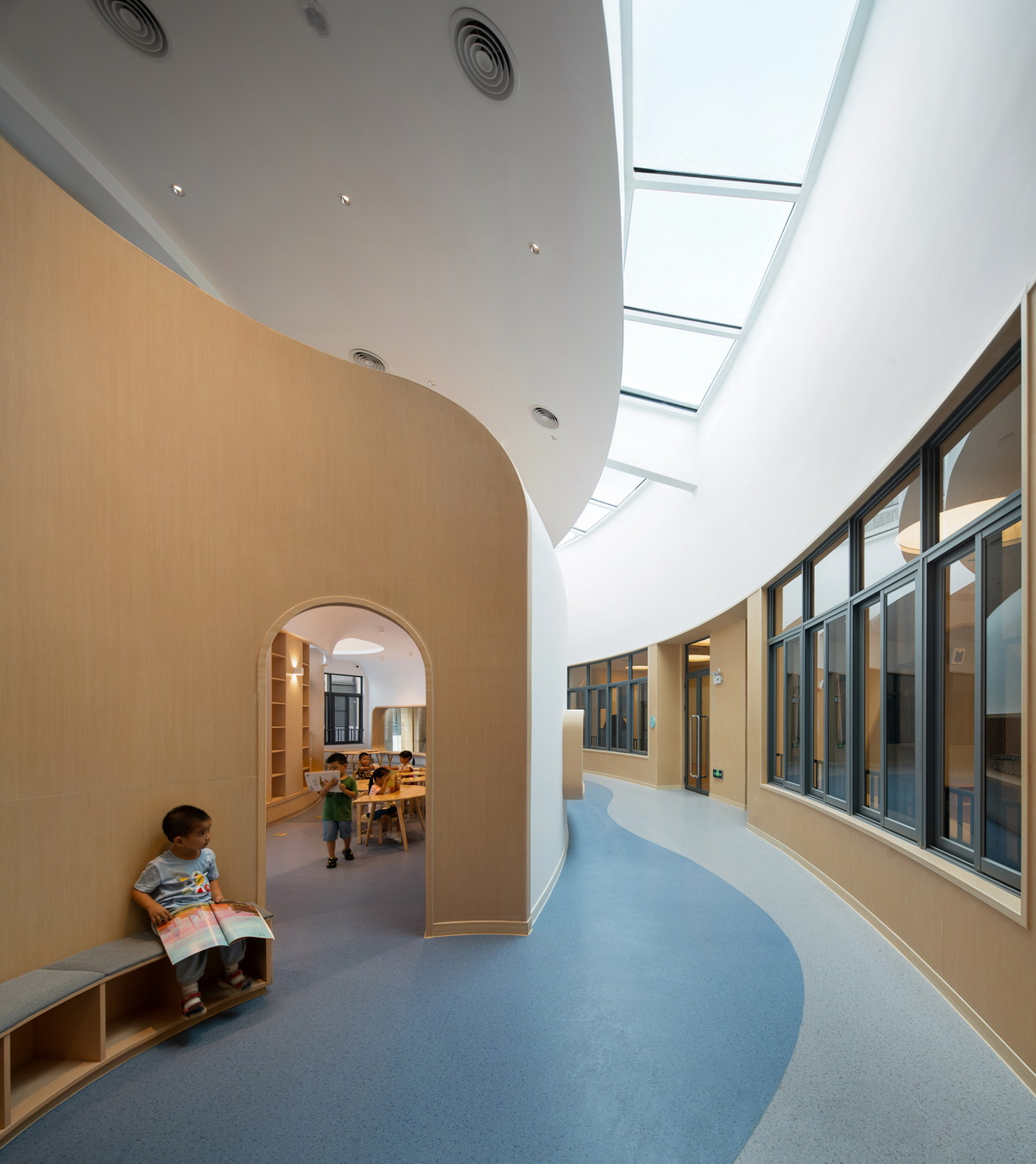 BIM建筑|圣果(誉山国际)幼儿园 / 迪卡幼儿园设计中心 BIM建筑|圣果(誉山国际)幼儿园 / 迪卡幼儿园设计中心