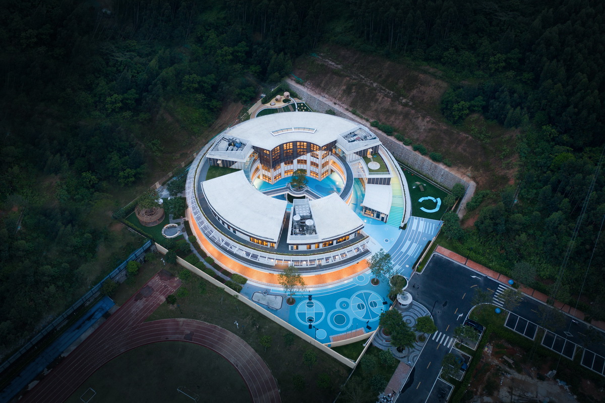 BIM建筑|圣果(誉山国际)幼儿园 / 迪卡幼儿园设计中心 BIM建筑|圣果(誉山国际)幼儿园 / 迪卡幼儿园设计中心