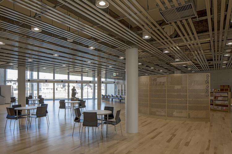 BIM建筑|Librio行桥:扭转与堆叠 / 三上建筑事务所 BIM建筑|Librio行桥:扭转与堆叠 / 三上建筑事务所