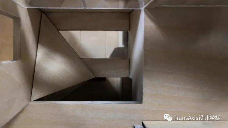 BIM建筑|2020建筑新人赛TOP 2 | 学院派“教科书‘级别的折板屋面美术馆 BIM建筑|2020建筑新人赛TOP 2 | 学院派“教科书‘级别的折板屋面美术馆