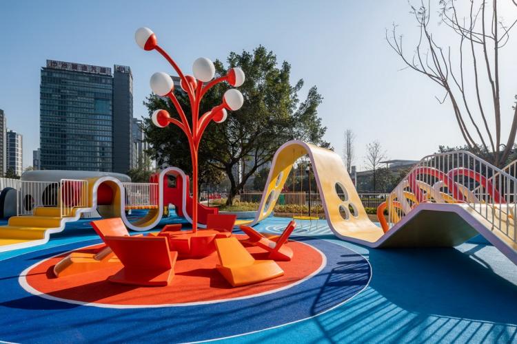 BIM建筑|金马仙踪,一种新型公共空间“城市玩具” / 佰筑设计 BIM建筑|金马仙踪,一种新型公共空间“城市玩具” / 佰筑设计