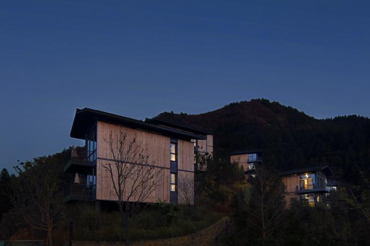 BIM建筑|生长与对话:贵州龙塘精准扶贫设计实践 / gad · line+ studio BIM建筑|生长与对话:贵州龙塘精准扶贫设计实践 / gad · line+ studio