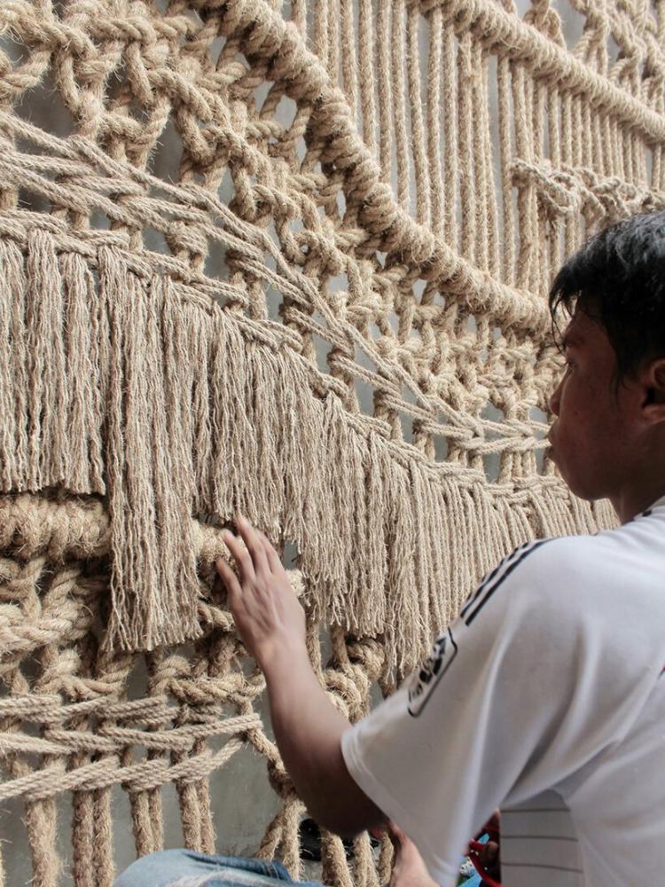 BIM建筑|巴厘岛海边的流苏“披风” ,传统手工艺的温度 / Agnes Hansella BIM建筑|巴厘岛海边的流苏“披风” ,传统手工艺的温度 / Agnes Hansella