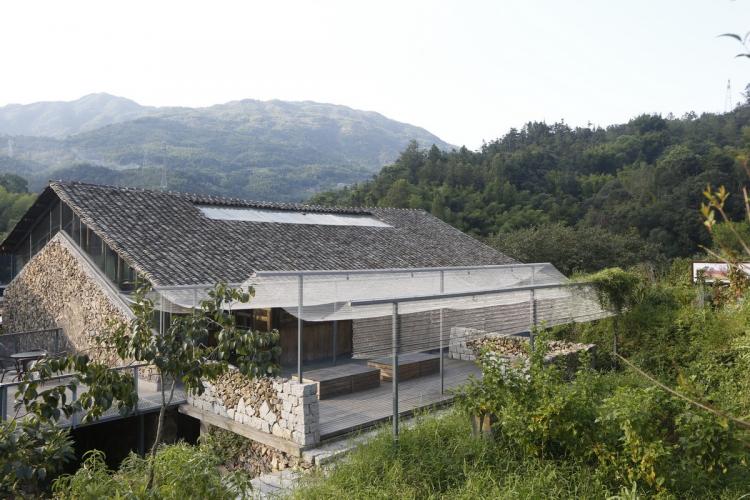 BIM建筑|小岙中通文化驿站:古朴村落中悠然而居 / 众生设计 BIM建筑|小岙中通文化驿站:古朴村落中悠然而居 / 众生设计