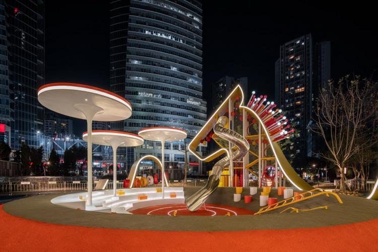 BIM建筑|金马仙踪,一种新型公共空间“城市玩具” / 佰筑设计 BIM建筑|金马仙踪,一种新型公共空间“城市玩具” / 佰筑设计