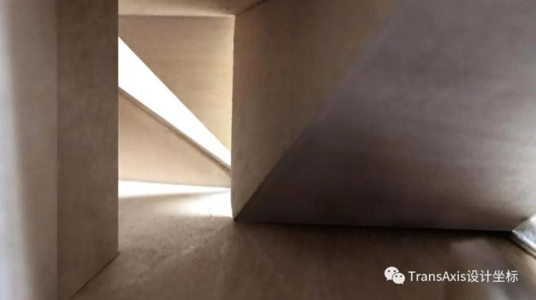 BIM建筑|2020建筑新人赛TOP 2 | 学院派“教科书‘级别的折板屋面美术馆 BIM建筑|2020建筑新人赛TOP 2 | 学院派“教科书‘级别的折板屋面美术馆