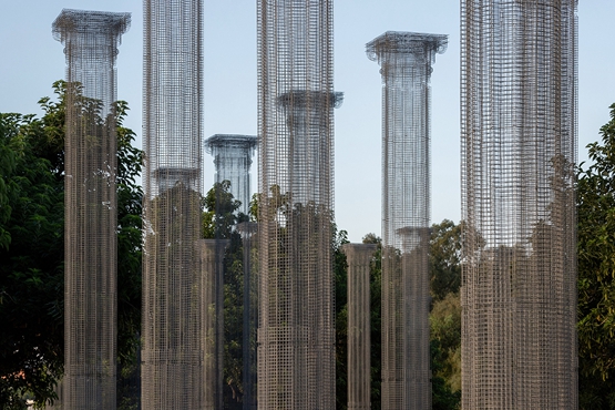 BIM建筑|艾杜雅多·特雷索迪在意大利海岸安装“歌剧”装置 BIM建筑|艾杜雅多·特雷索迪在意大利海岸安装“歌剧”装置