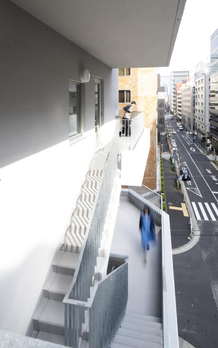 BIM建筑|荒川大厦,交叠楼梯以纯“凹造型”的居住办公大厦 / 日建设计 BIM建筑|荒川大厦,交叠楼梯以纯“凹造型”的居住办公大厦 / 日建设计