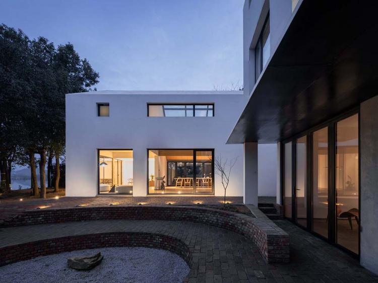 BIM建筑|武汉东湖峦舍 / 王冲工作室 建筑鉴赏 第7张-BIM建筑网 BIM建筑|武汉东湖峦舍 / 王冲工作室 建筑鉴赏 第7张