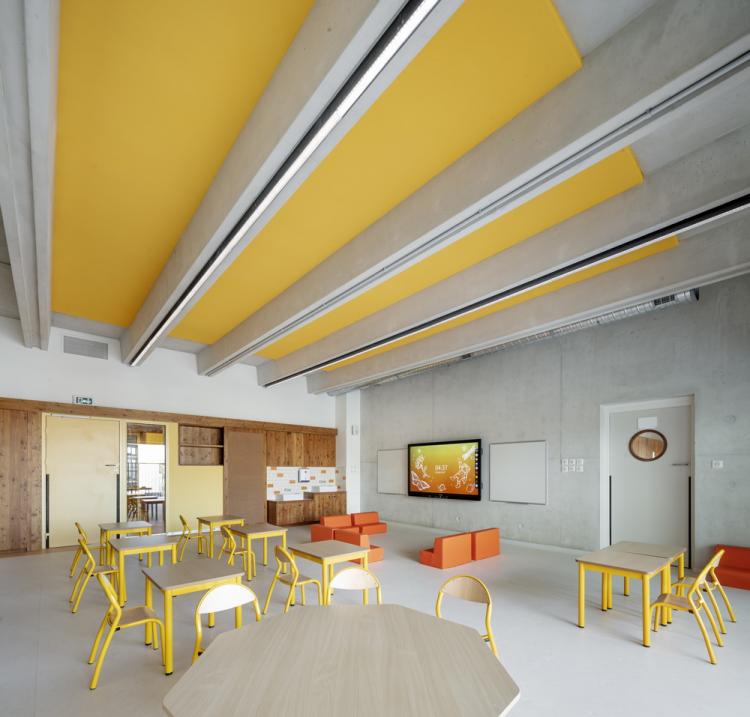 BIM建筑|马赛矿石小学‘Antoine de Ruffi“,雕塑般外表下隐藏温暖小舒适 建筑鉴赏 第27张-BIM建筑网 BIM建筑|马赛矿石小学‘Antoine de Ruffi“,雕塑般外表下隐藏温暖小舒适 建筑鉴赏 第27张