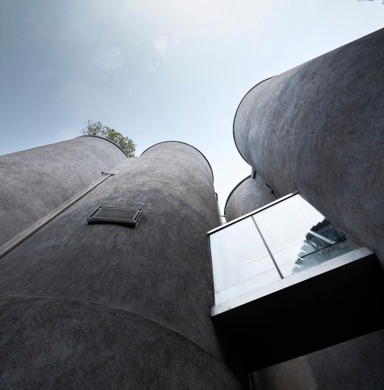BIM建筑|南京园博园先锋筒仓书店 / 中国建筑设计研究院 建筑鉴赏 第3张-BIM建筑网 BIM建筑|南京园博园先锋筒仓书店 / 中国建筑设计研究院 建筑鉴赏 第3张