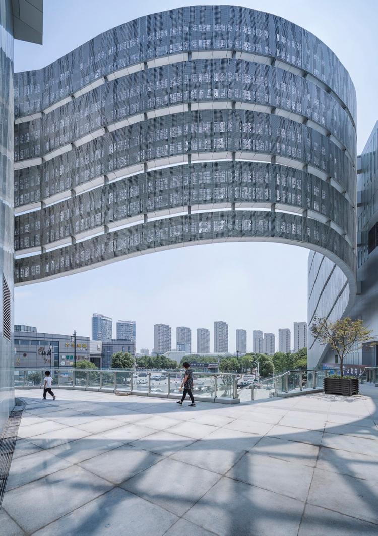 BIM建筑|找寻失落的记忆:浒墅关文体中心 / 中衡设计 建筑鉴赏 第9张-BIM建筑网 BIM建筑|找寻失落的记忆:浒墅关文体中心 / 中衡设计 建筑鉴赏 第9张