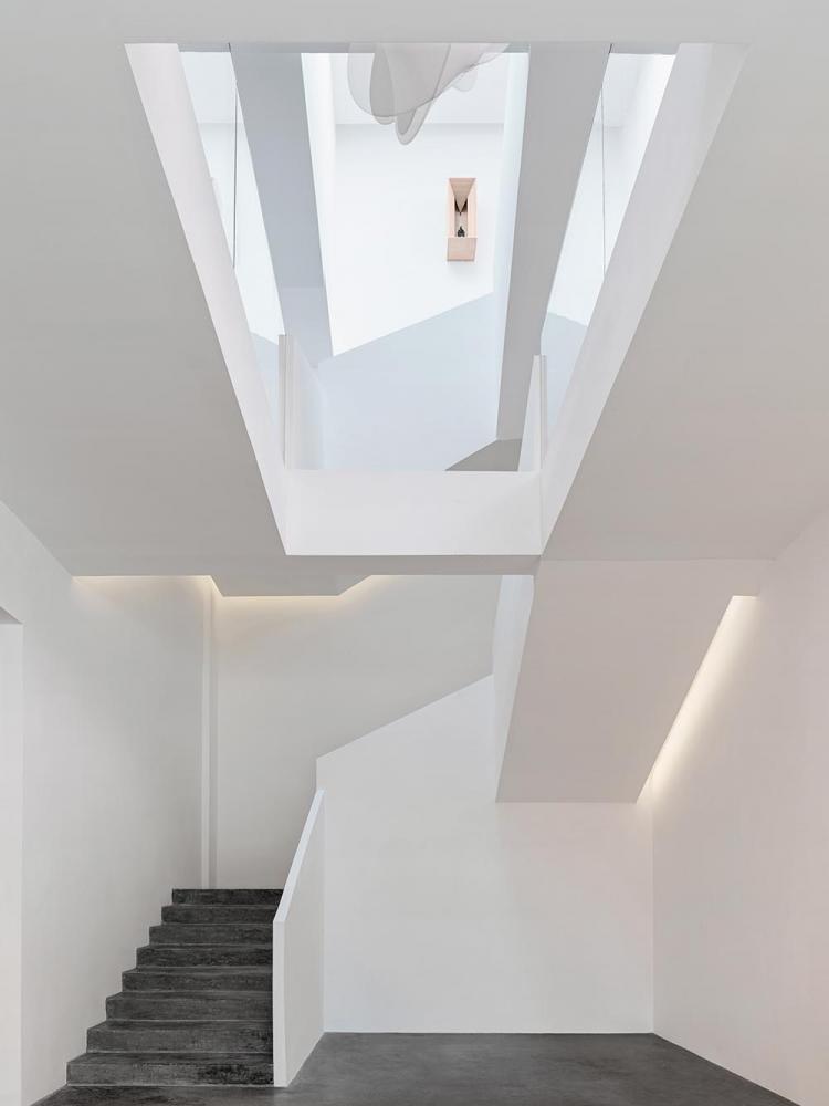 BIM建筑|极乐场:佛的居所 / 间筑设计 建筑鉴赏 第37张-BIM建筑网 BIM建筑|极乐场:佛的居所 / 间筑设计 建筑鉴赏 第37张