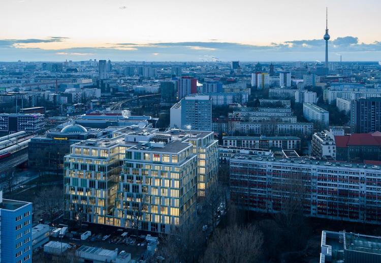 BIM建筑|递进立面,柏林上城综合体UP! Berlin / JASPER ARCHITECTS BIM建筑|递进立面,柏林上城综合体UP! Berlin / JASPER ARCHITECTS